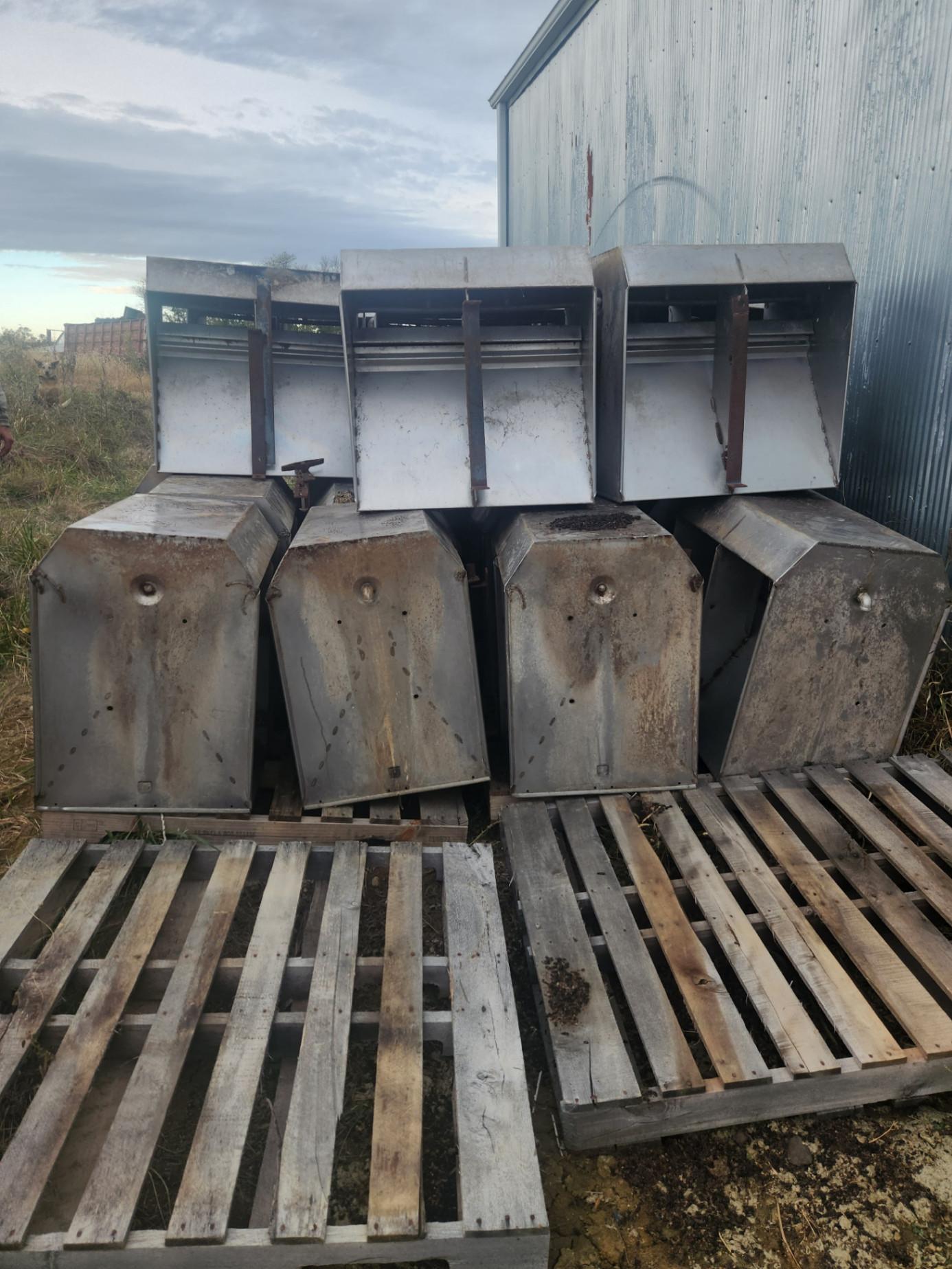 Feeders for Sale Near You Buy Online in Missouri